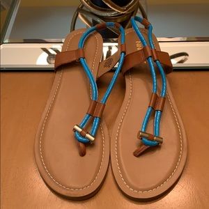Nine West Thong Toe Sandals